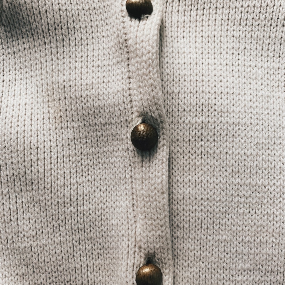 VINTAGE Knit Poncho Brass Hardware, Small - Picture 9 of 11